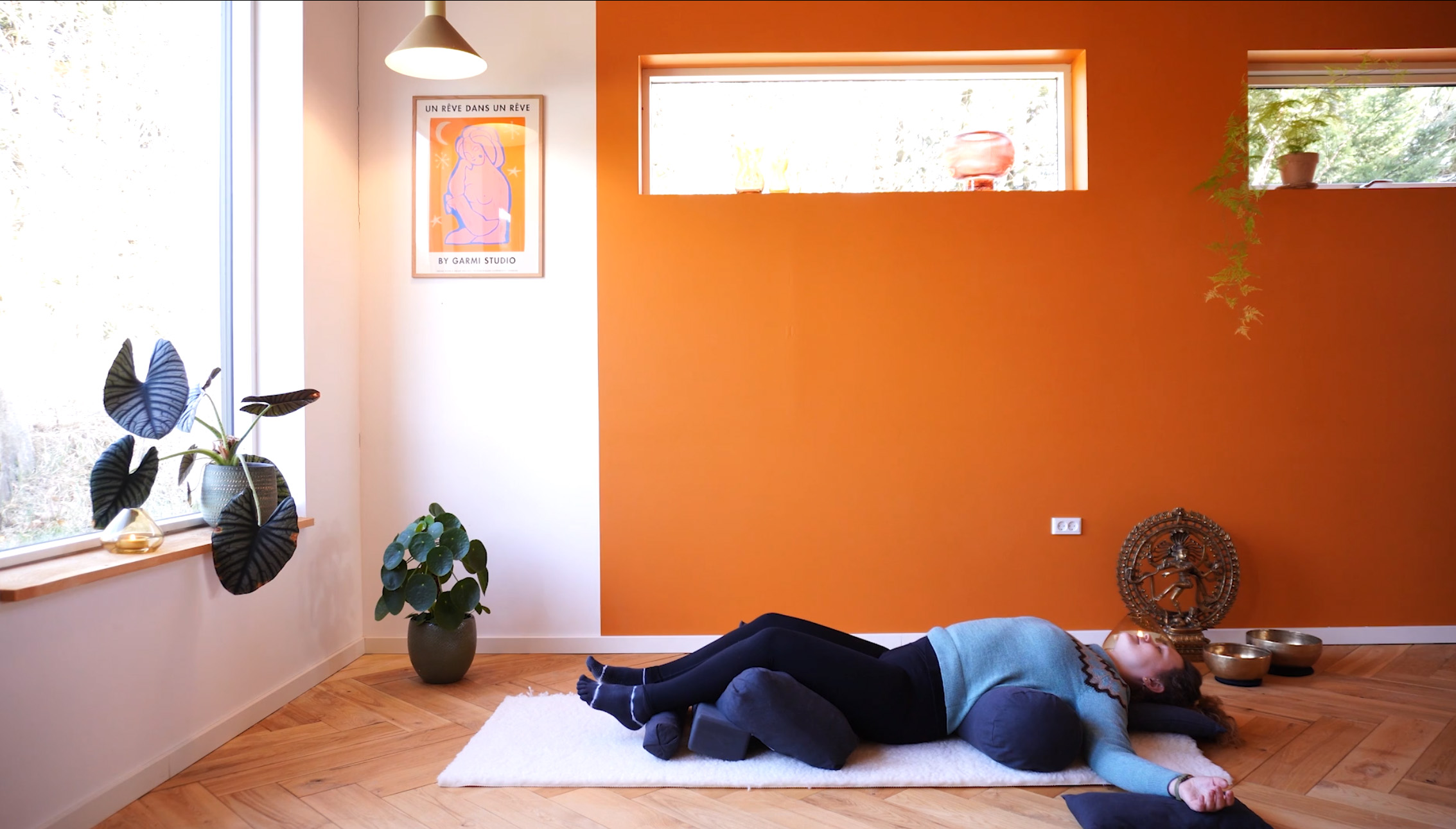 Restorativ yoga, som et blødt og varmt tæppe om nervesystemet